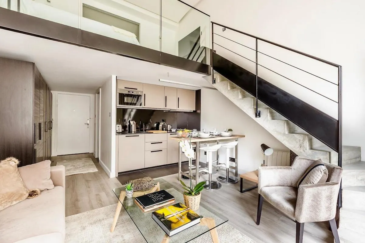 B3 Loft Duplex 175blo-paris Convention Appartamento